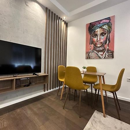 Dream Apartments Ni Екстериор снимка