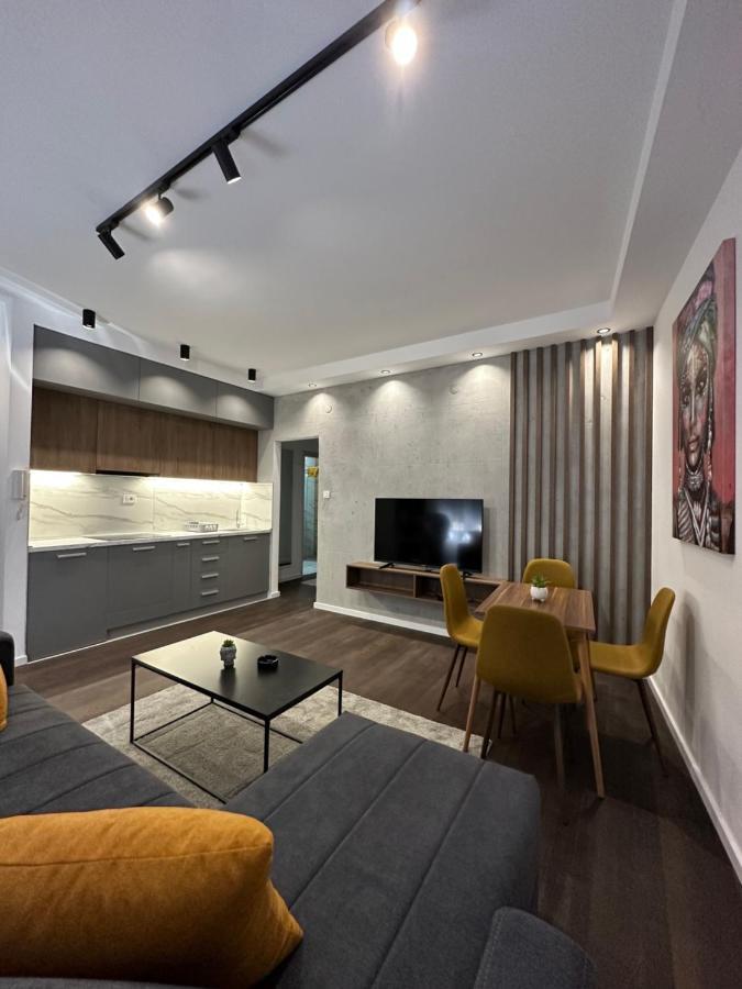 Dream Apartments Ni Екстериор снимка